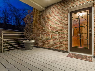 deck off kitchen