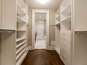 Walk-in closet