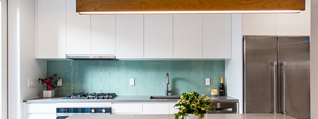 Modern kitchen green backsplash